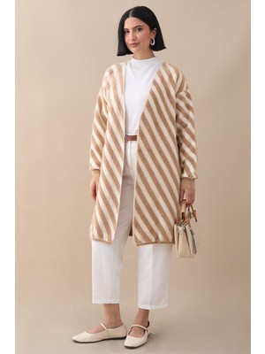 inStyle Şeritli Tüylü Bej Triko Hırka