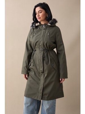 inStyle Fermuar Detay Kürklü Kaban - Haki