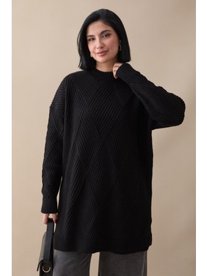 inStyle Kabartma Çizgili Desen Siyah Triko Tunik