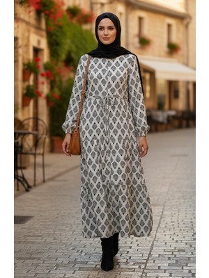Yaprak Desenli Yarım Düğmeli Viskon Tesettür Elbise 2200-04 Bej