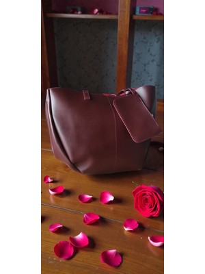 Amabel Jewelerys Polen Geniş Cüzdanlı Kadın Omuz Çantası Bordo