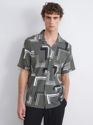 Lc Waikiki Yeni Sezon Regular Fit Kısa Kollu Desenli Viskon Erkek Gömlek