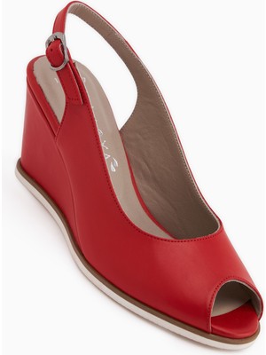 Limoya Marly Hakiki Deri Kırmızı Dolgu Topuklu Kadın Sandalet