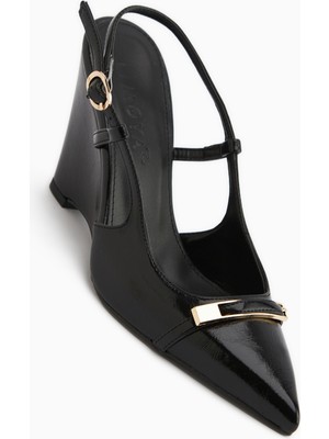 Limoya Phia Siyah Tokalı Dolgu Topuklu Kadın Sandalet