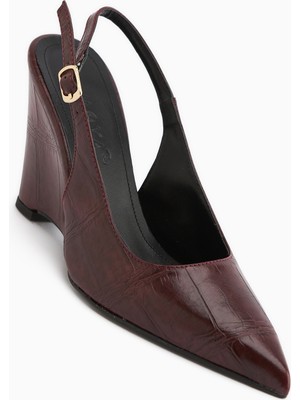 Limoya Tira Bordo Dolgu Topuklu Sivri Burunlu Kadın Sandalet