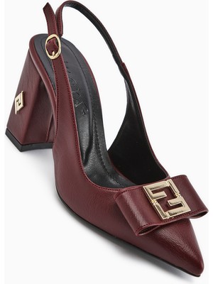 Limoya Yupin Bordo Metal Detaylı Burnu Kapalı Topuklu Kadın Ayakkabı