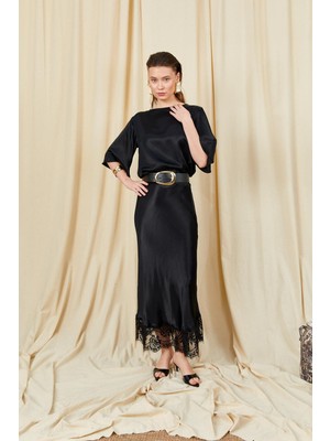 Tena Kadın Siyah 238 Etek Ucu Dantelli Saten Uzun Etek