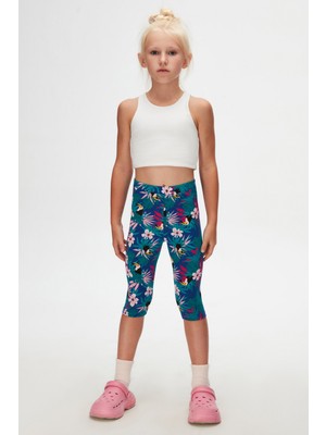 Lovetti Kız Çocuk Tropical Parrot Desen Kapri Rahat Kesim Yazlık Çok Renkli Pamuklu