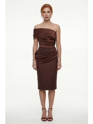 Lafaba Kadın Kahverengi Kayık Yaka Pile Detaylı Midi Söz Nişan Nikah Abiye Elbise