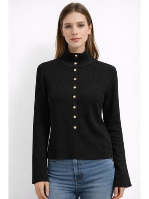 CGA Kadın Siyah Triko Kazak Dik Yakalı Gold Çıtçıt Detaylı Triko Kazak