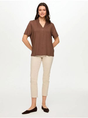 Faik Sönmez V Yaka Önü Parçalı Kısa Kol T-Shırt S26TSH056