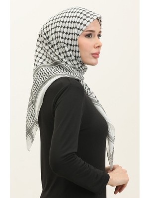 Pemira Keyfiye Eşarp Puşi