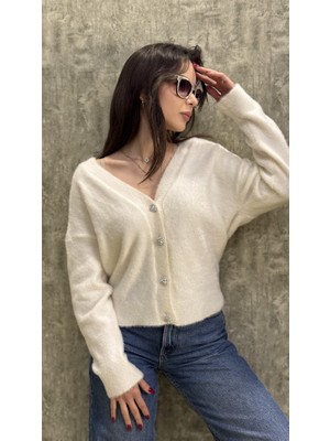 Leilaa Taş Düğmeli Yumoş Hırka