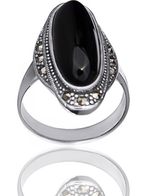 Yıldırım 925 Ayar Siyah Oniks Taşlı Markazit Işlemeli Kadın Gümüş Yüzük