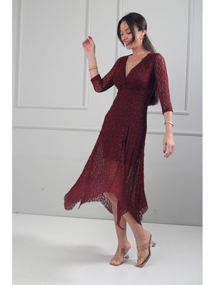 By Saygı Kadın Önü Düğüm Detaylı Astarlı Etekleri Asimetrik Dantel Midi Elbise