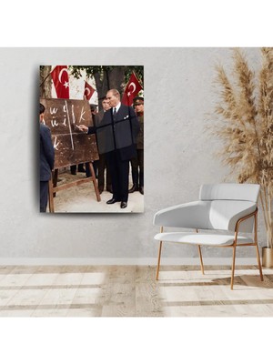 Glitglass Mustafa Kemal Atatürk Portre Cam Tablo - 4mm Temperli Cam - Modern Ofis ve Ev Dekorasyonu