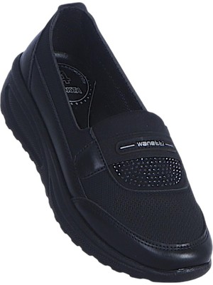 Wanetti 311 Zımpalı Siyah Kadın Günlük Babet Ayakkabı