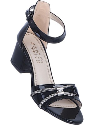 Ayakcenter Byn Ayışığı BY22 Siyah Rugan Kadın 6cm Topuklu Sandalet