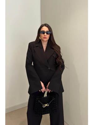 Magarde Kolları Yırtmaçlı Tasarım Ceket- Siyah