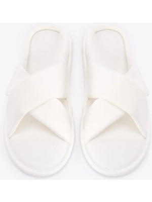 Penti Kırık Beyaz Bridal Charming Terlik