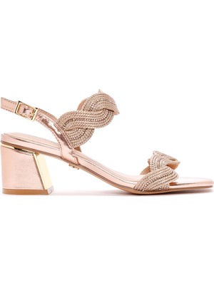 Derimod Kadın Pembe Örgülü Kalın Kısa Topuklu Sandalet 26SFD441014