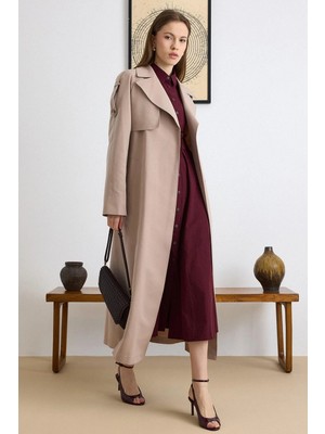 Olcay Apolet ve Pelerin Detaylı Astarsız Uzun Trençkot Vizon 6808