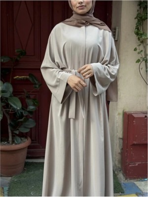 Modaco Fermuarlı Sade Ferace: Dubai Krep Kalitesi - Krem