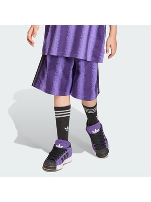 Adidas Originals KE2757 Adıdas Mınecraft Oversızed Knee Length Shorts