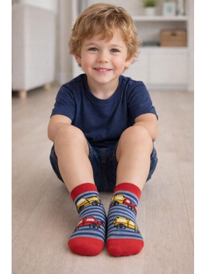 Gigi Giyim Araba Desenli ve Çizgili Erkek Çocuk Soket Çorap