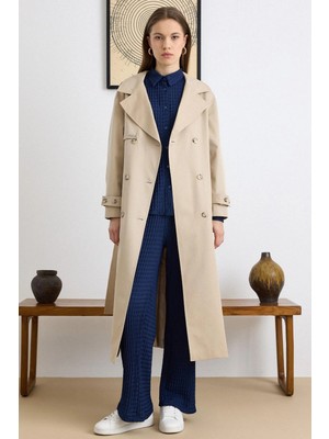 Olcay Kolları Plikaşe Detaylı Rahat Kalıp Su İtici Özellikli Trençkot BEJ 6821