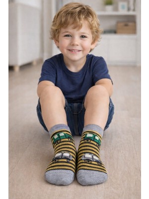 Gigi Giyim Araba Desenli ve Çizgili Erkek Çocuk Soket Çorap