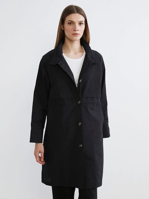 LC Waikiki Lcw Modest Siyah Gömlek Yaka Kadın Yağmurluk