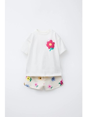 Magu Kız Çocuk Pamuklu Beyaz Çiçek Nakışlı T-Shirt Çiçek Desenli Şort Takım - Yazlık Set