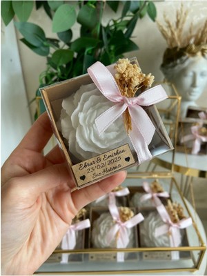 Bernami Pinterest 10 Adet Kraft Kutuda Vanilya Kokulu Kişiye Özel Şakayık Mum ( Kurdele ve Mum Renk Seçenekli )