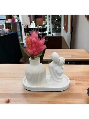 Bernami Pinterest Dekoratif Çizgili Pampas Vazo, Sarılan Çift Figürü ve Yatay Stand