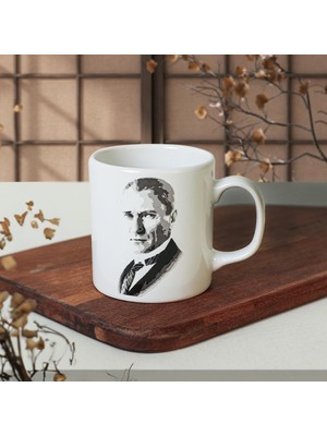 Atatürk Portre Beyaz Silindir Kupa 1 Adet