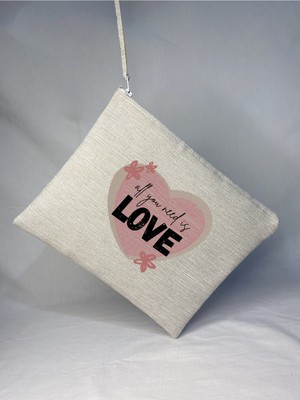 Özgürce Kişiye Özel Sevgililer Günü Hediye Makyaj ve El Çantası