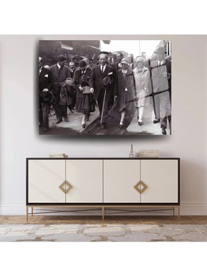 Glitglass Atatürk Temalı Şık ve Dayanıklı Cam Tablo