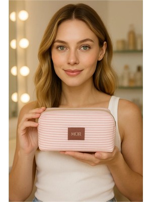 Özgürce Şık Makyaj ve Saç Düzleştirici Çantası, Pembe Renk, Pratik ve Kullanışlı