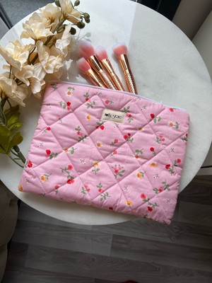 Özgürce Vintage Pembe Çiçekli Organizer Çanta, Şık ve Kullanışlı Tasarım