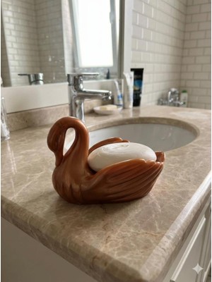 abnturk Tasarım Harikası Kuğu Sabunluk, Porselen Görünümlü Bronz Şıklığı