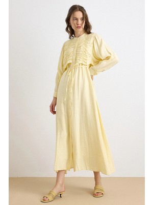 Olcay Büzgü ve Pelerin Detaylı Elbise SARI 9433-E