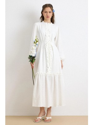 Olcay Fırfır Detaylı Jakar Elbise Beyaz 9431-E