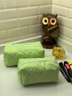 Özgürce Renkli Çiçekli ve Pötikareli Çok Amaçlı Makyaj Çantası