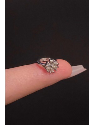 Blisse Piercing Kadın Çiçek Figürlü Zirkon Taşlı Tragus Helix Kıkırdak Halka Çelik Piercing