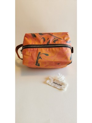 Özgürce El Yapımı Ebru Desenli Şık Makyaj Çantası, Organizer ve Kendine Özgü Tasarım