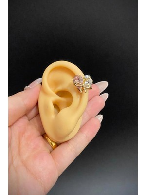 Blisse Piercing Pembe Kalp ve Fiyonk Figürlü Çelik Ear Cuff – Deliksiz, Sıkıştırmalı Kıkırdak Küpe