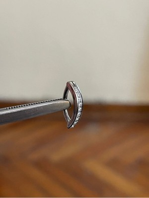 Rupen Kraft Sıra Taş Gümüş Renk Ultraliğht 10 mm Titanyum Göbek Piercingi