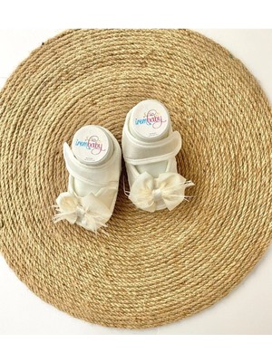 İrembaby Bebek Ayakkabı Süslü Patik Krem Tüylü Fiyonklu (Lohusa-Çekim-Mevlüt)