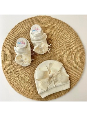 İrembaby Bebek Lohusa Seti Krem Tüylü Bebek Ayakkabısı ve Bebek Şapkası Lohusa Takımı Çekim-Mevlüt